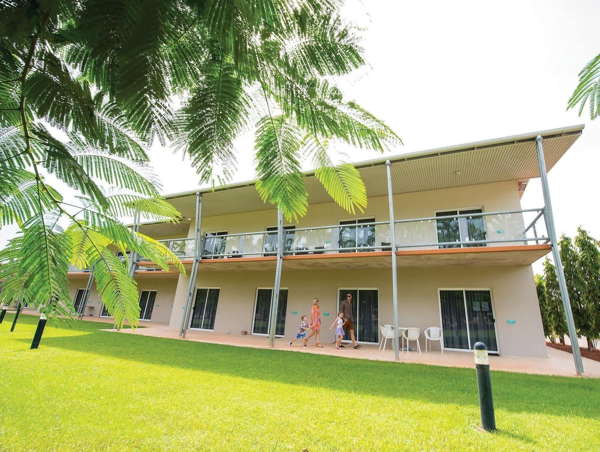 Resort Club Tropical 4*